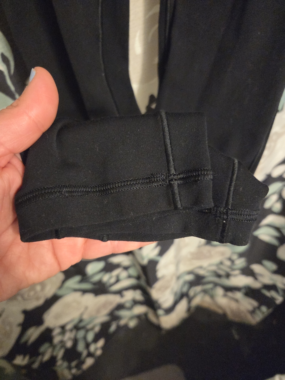 Offline By Aerie Black Crossover Leggings - Picture 5 of 6